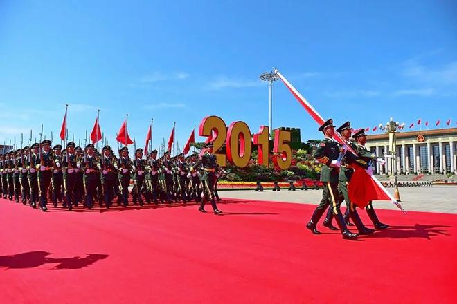 抗戰(zhàn)閱兵70周年視頻回顧，歷史記憶與時(shí)代力量，抗戰(zhàn)閱兵70周年視頻回顧，歷史記憶與時(shí)代力量的交匯