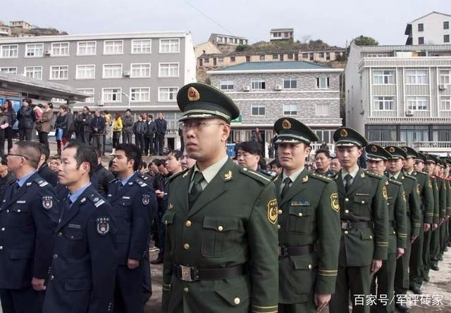 警備區(qū)權力詳解，究竟權力大小如何？，警備區(qū)權力深度解析，權力范圍與大小揭秘