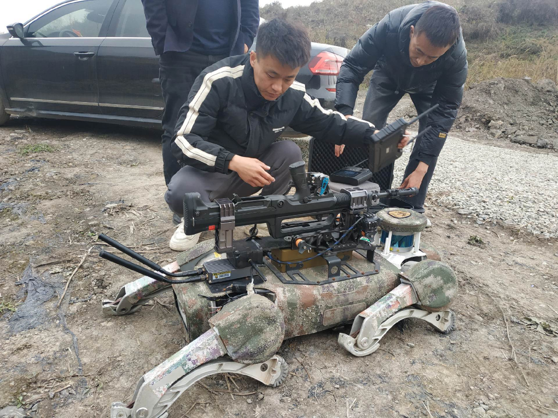 軍用重型防彈盾牌，保護(hù)戰(zhàn)士的生命線，軍用重型防彈盾牌，戰(zhàn)士的生命守護(hù)者
