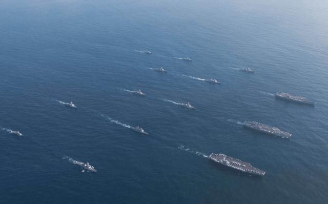 美軍艦穿越海峽，國際水域的航行自由與挑戰(zhàn)，美軍艦穿越海峽，航行自由與國際水域的挑戰(zhàn)