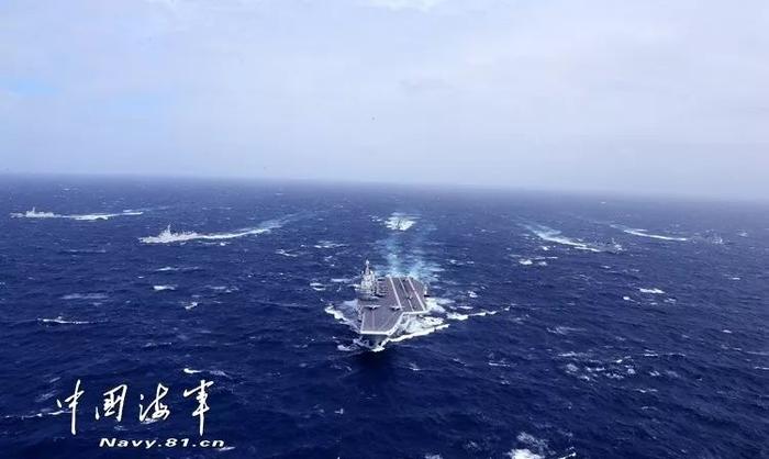 走進(jìn)中國(guó)人民海軍官網(wǎng)——探索海軍力量，感受藍(lán)色榮耀，走進(jìn)海軍官網(wǎng)，探索藍(lán)色榮耀，感受海軍力量