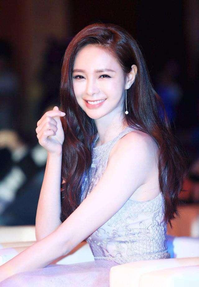 白小姐三肖三期免費開獎，揭秘背后的秘密與策略分析，揭秘白小姐三肖三期免費開獎背后的秘密與策略解析