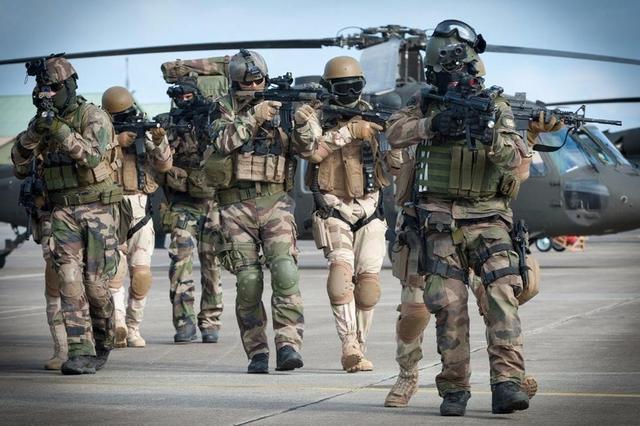 世界軍事強(qiáng)國前十排名2022，全球軍事力量概覽，全球軍事力量概覽，2022年世界軍事強(qiáng)國前十排名榜單