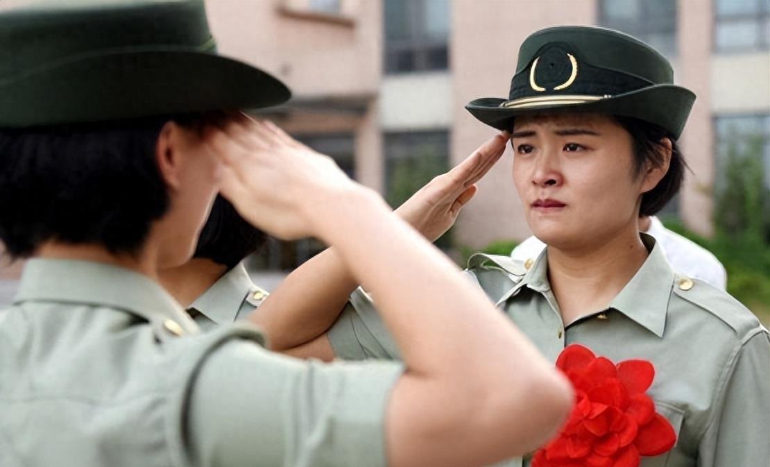 回顧歷史，重溫輝煌，1999年國慶閱兵式，回顧輝煌瞬間，1999年國慶閱兵式盛大回顧