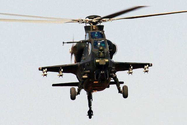 武直-19與阿帕奇，兩款武裝直升機(jī)的深度對(duì)比與解析，武直-19與阿帕奇武裝直升機(jī)，深度對(duì)比與解析