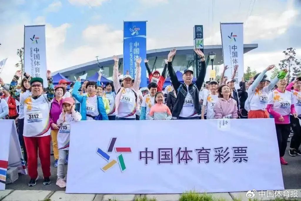新澳門一碼一肖一特一中鳳凰體育彩票——探索彩票背后的秘密，新澳門彩票背后的秘密，一碼一肖一特一中與鳳凰體育彩票解析
