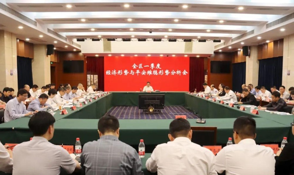 穩(wěn)包三肖必開一期王中王，揭秘彩票背后的秘密與策略，揭秘彩票背后的秘密與策略，穩(wěn)包三肖王中王一期必開！