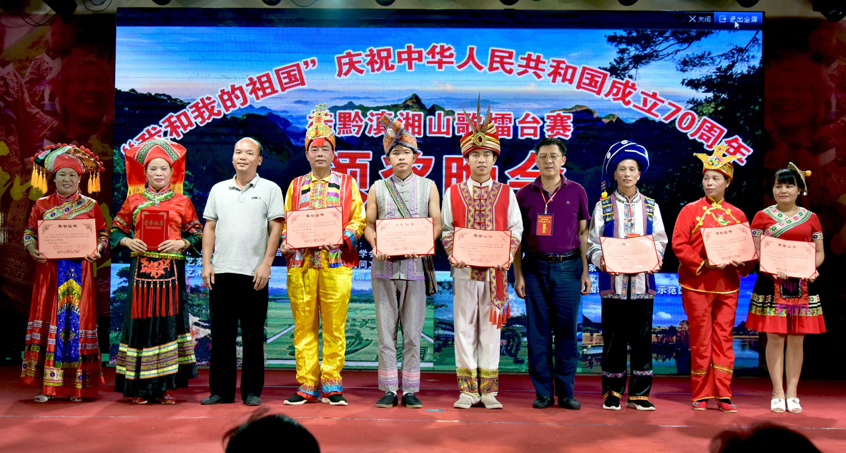 王中王免費四肖選一肖，揭秘真相與策略，王中王免費四肖選一肖，真相揭秘與策略探討