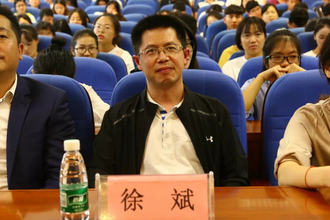 探索劉伯溫一肖出特的神秘預(yù)言與傳奇人生，劉伯溫預(yù)言傳奇，神秘預(yù)言與非凡人生探索