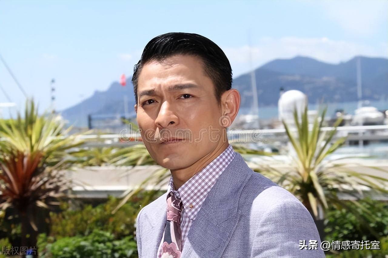 香港內(nèi)部一肖王中王新水，揭秘背后的秘密與探索真實面貌，香港內(nèi)部揭秘，一肖王中王新水背后的真相與真實面貌探索