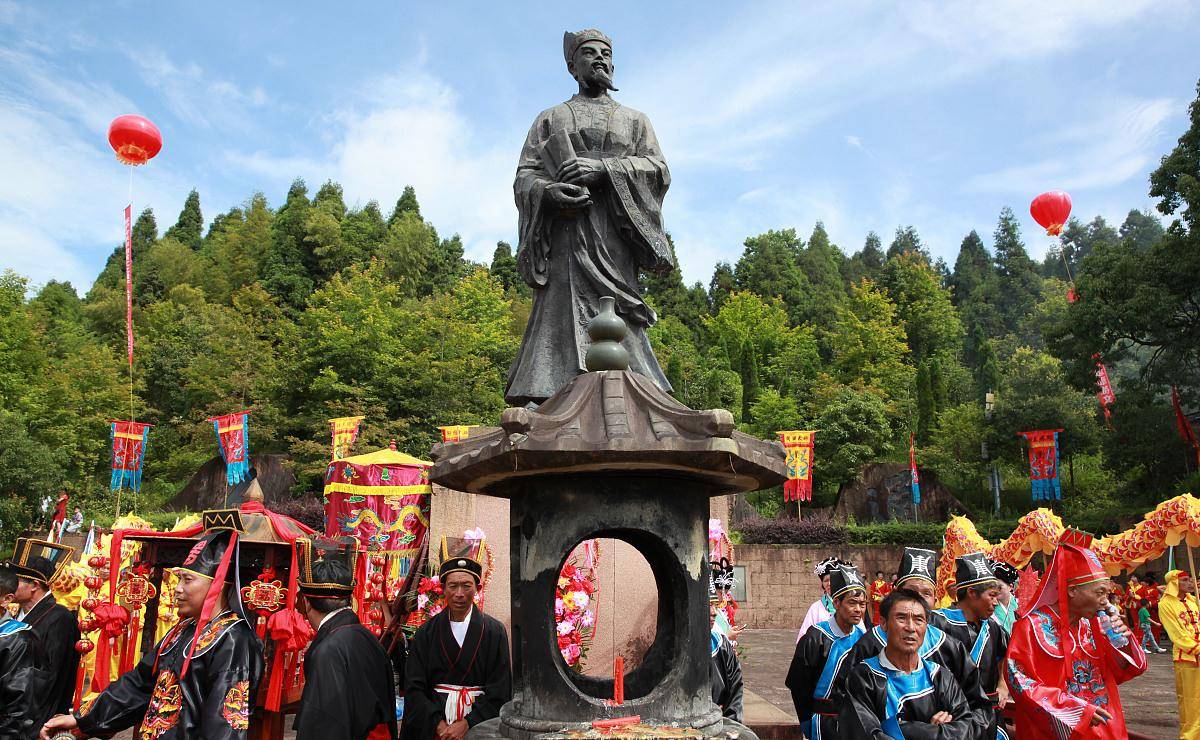 一統(tǒng)江山劉伯溫與生肖傳奇，劉伯溫一統(tǒng)江山與生肖傳奇故事