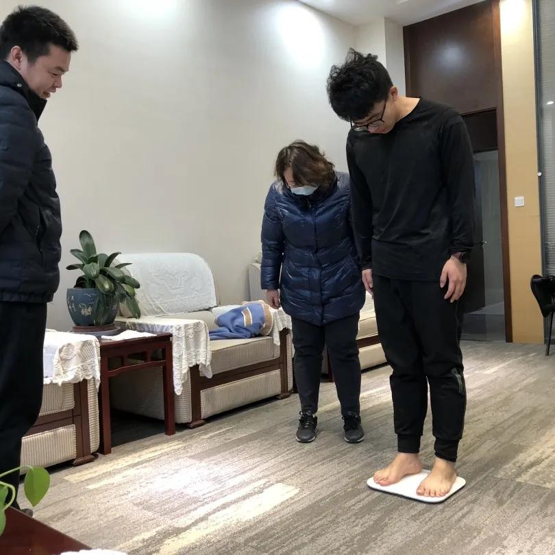 揭秘六肖中特王中王一肖中特的奧秘，揭秘生肖彩票中的特殊奧秘，六肖中特王之王一肖獨(dú)特規(guī)律解析