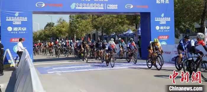 澳門管家婆與百年中澳關系，深度解析與探討，澳門管家婆與百年中澳關系深度探討解析